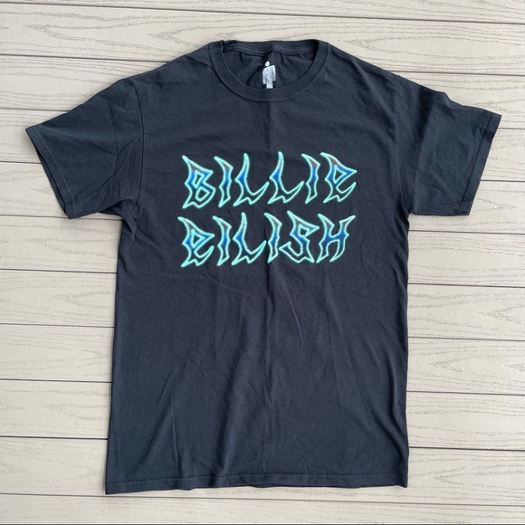 Billie Eilish T- Shirt Black Blue Flames 100% Cotton Unisex S - Picture 1 of 7